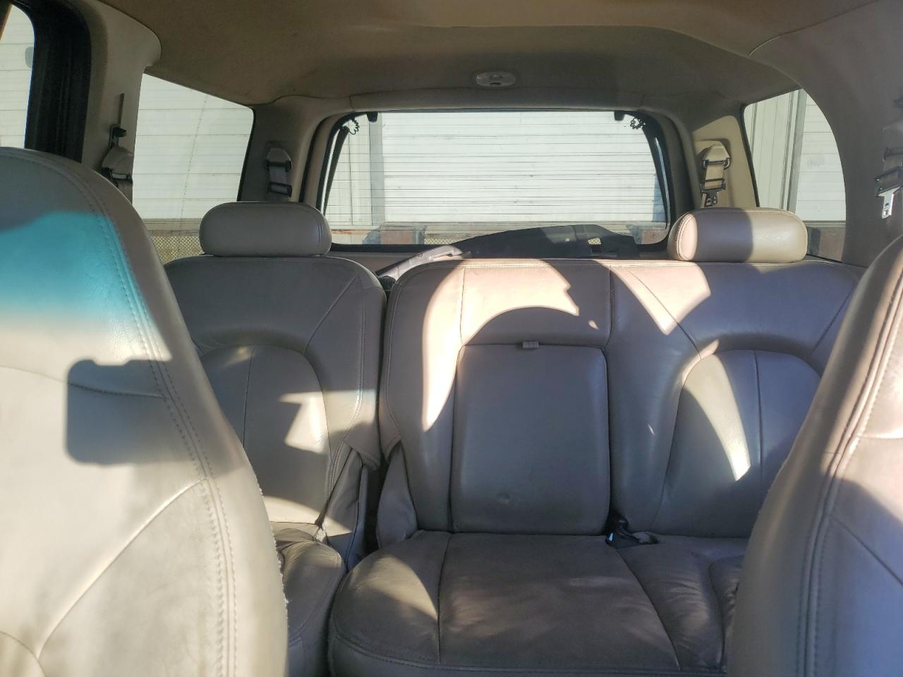 2000 Ford Expedition Xlt VIN: 1FMRU1562YLB39907 Lot: 85876535