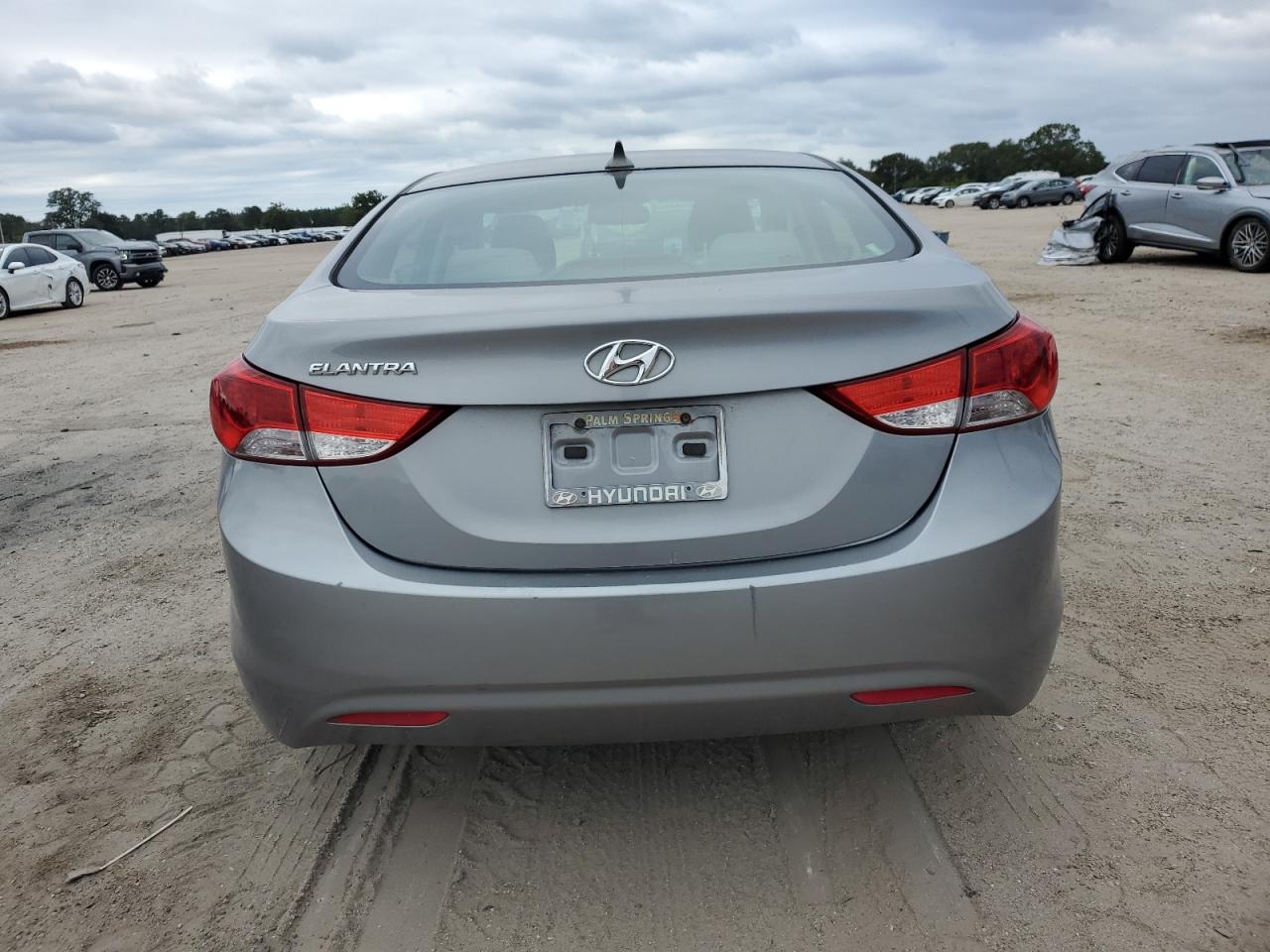 2013 Hyundai Elantra Gls VIN: KMHDH4AE8DU899681 Lot: 86233215