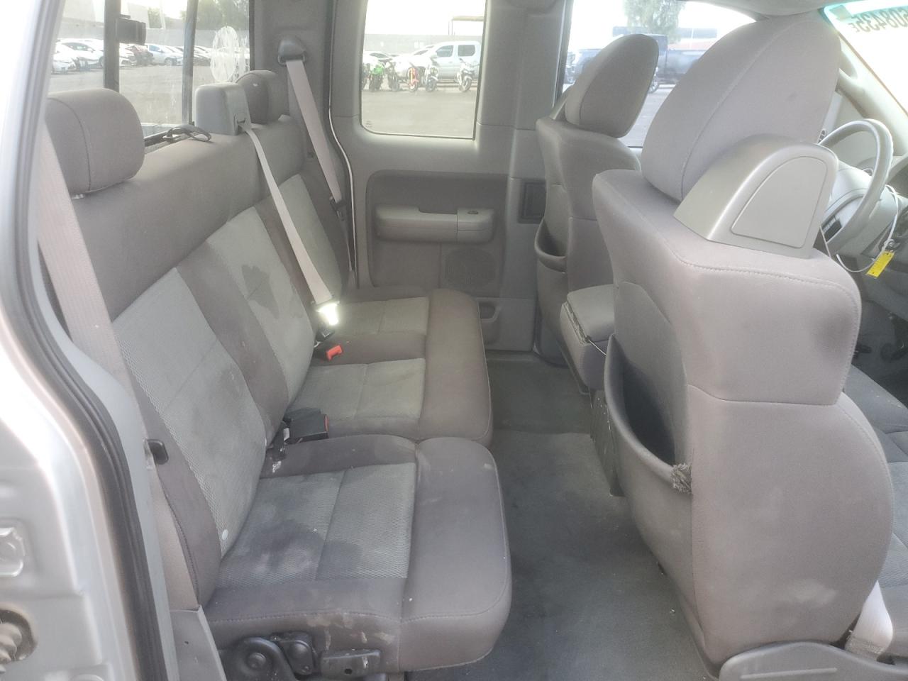 2005 Ford F150 VIN: 1FTRX02W65KB81069 Lot: 82608435