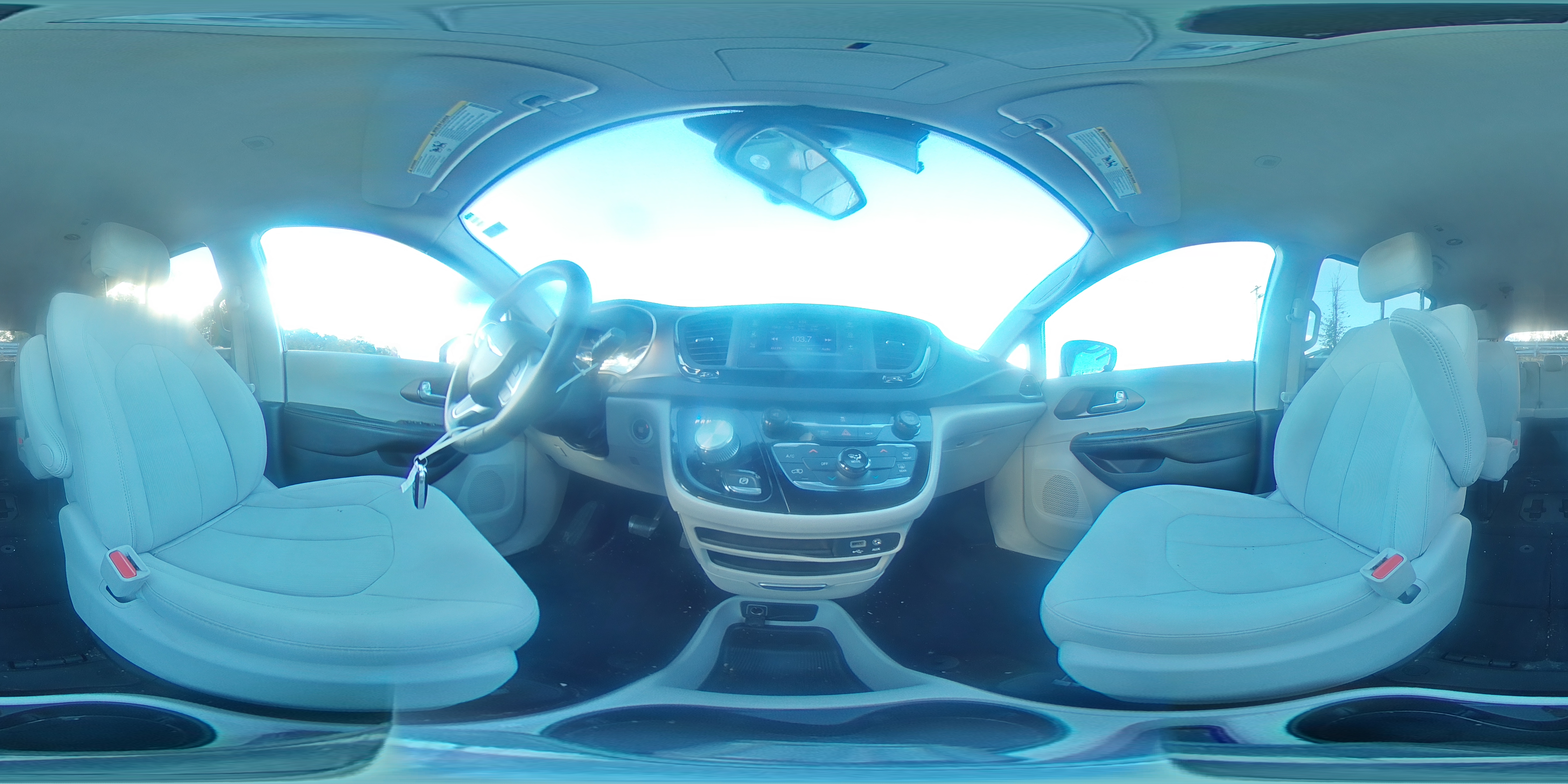 2017 Chrysler Pacifica Lx VIN: 2C4RC1CG2HR657784 Lot: 82326805