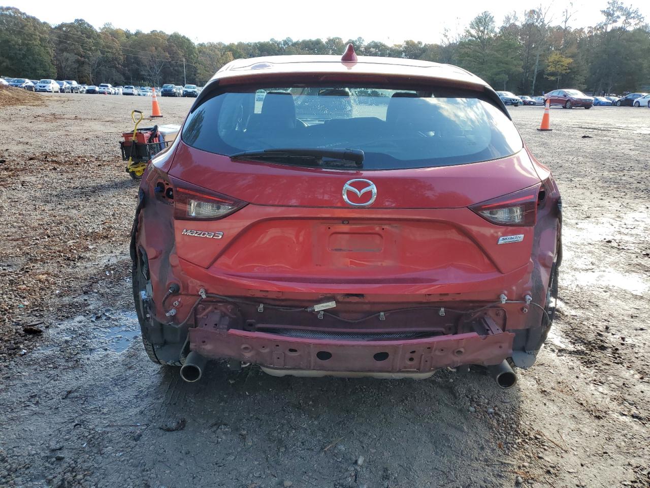 2015 Mazda 3 Grand Touring VIN: 3MZBM1M72FM186041 Lot: 90550295