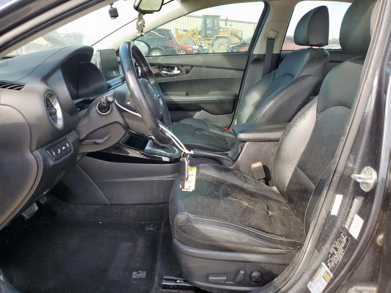 2021 Kia Forte Ex VIN: 3KPF54AD2ME410865 Lot: 85843325