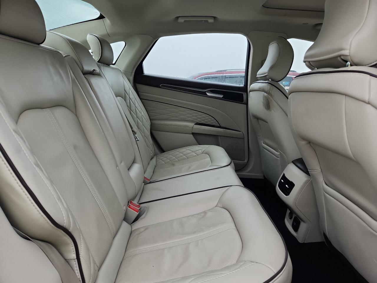 2018 Ford Fusion Titanium/Platinum Hev VIN: 3FA6P0RU0JR161869 Lot: 85861615