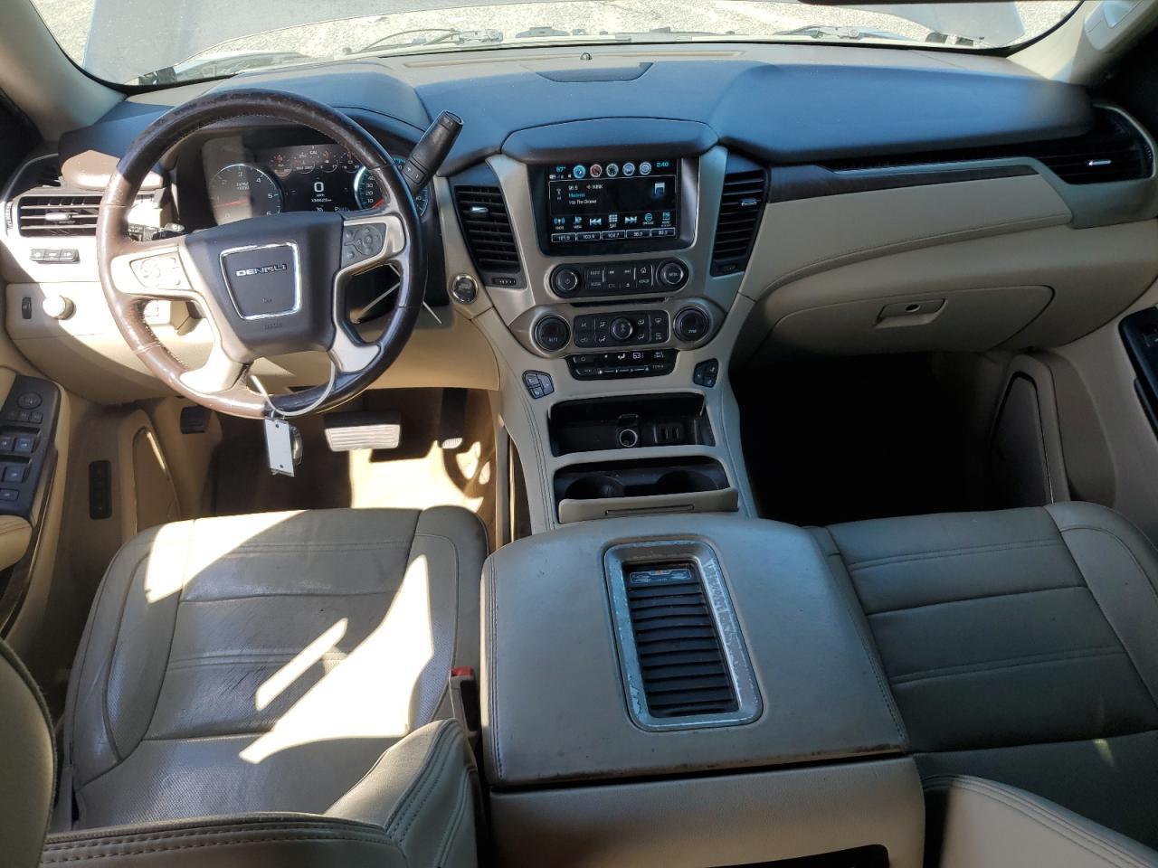 2018 GMC Yukon Denali VIN: 1GKS1CKJXJR151720 Lot: 89441805