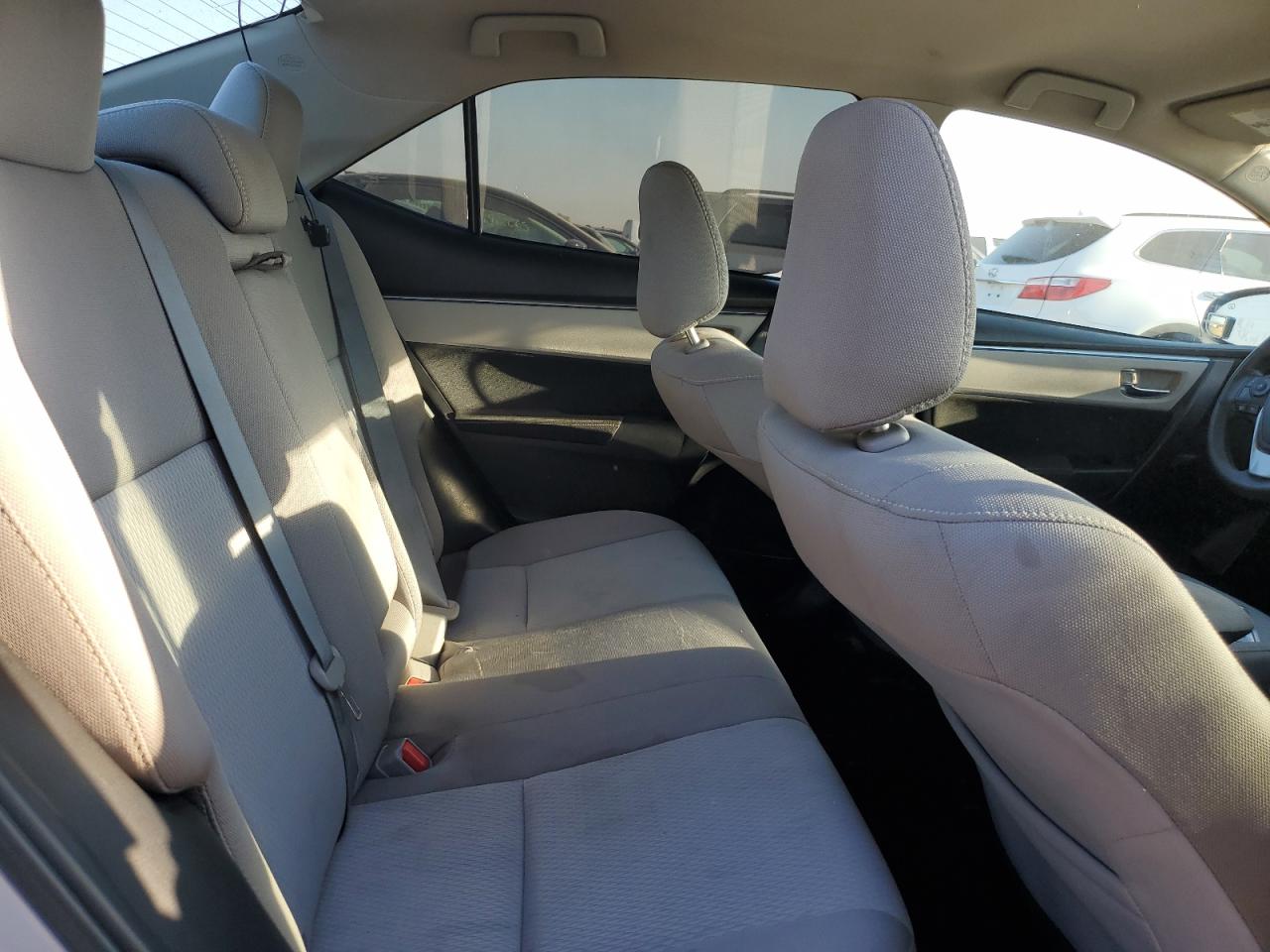 2016 Toyota Corolla L VIN: 2T1BURHE3GC687170 Lot: 84954295