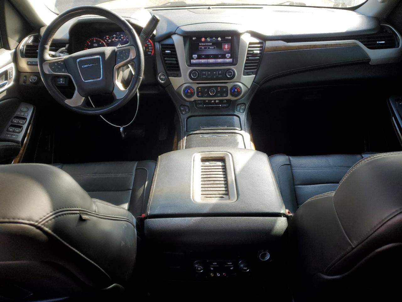 2015 GMC Yukon Xl Denali VIN: 1GKS2JKJ4FR532097 Lot: 82282375