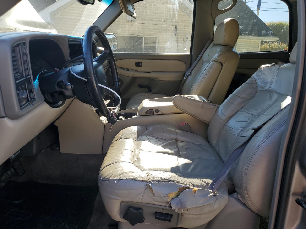 2002 Chevrolet Tahoe K1500 VIN: 1GNEK13Z22R293857 Lot: 85602325