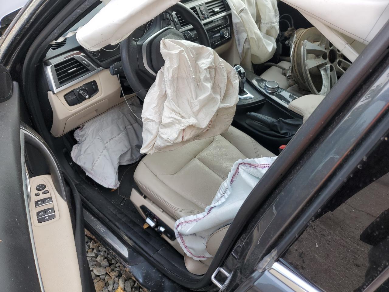 2017 BMW 330 Xi VIN: WBA8K3C32HA022895 Lot: 90292475