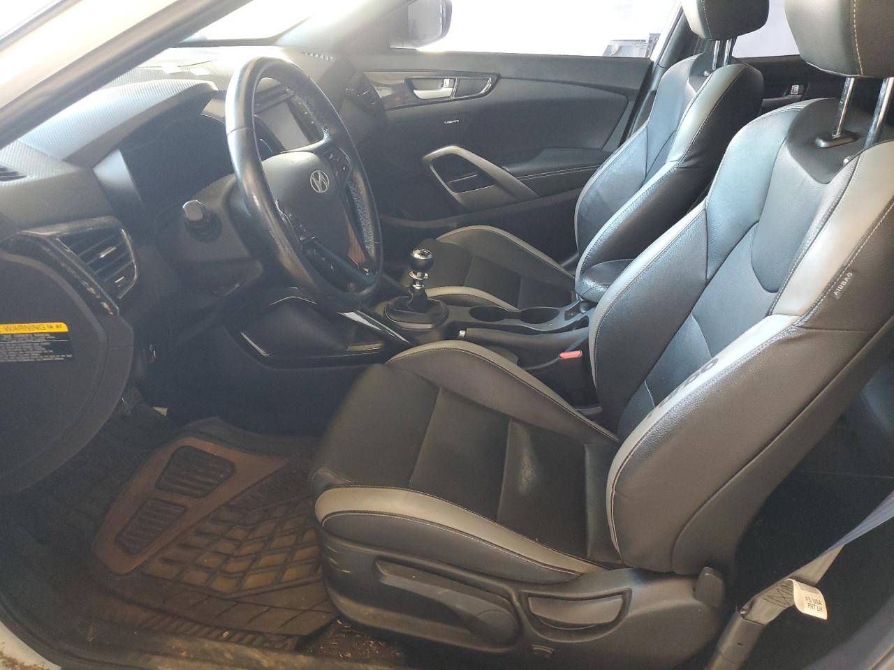 2016 Hyundai Veloster Turbo VIN: KMHTC6AE3GU284109 Lot: 86260975