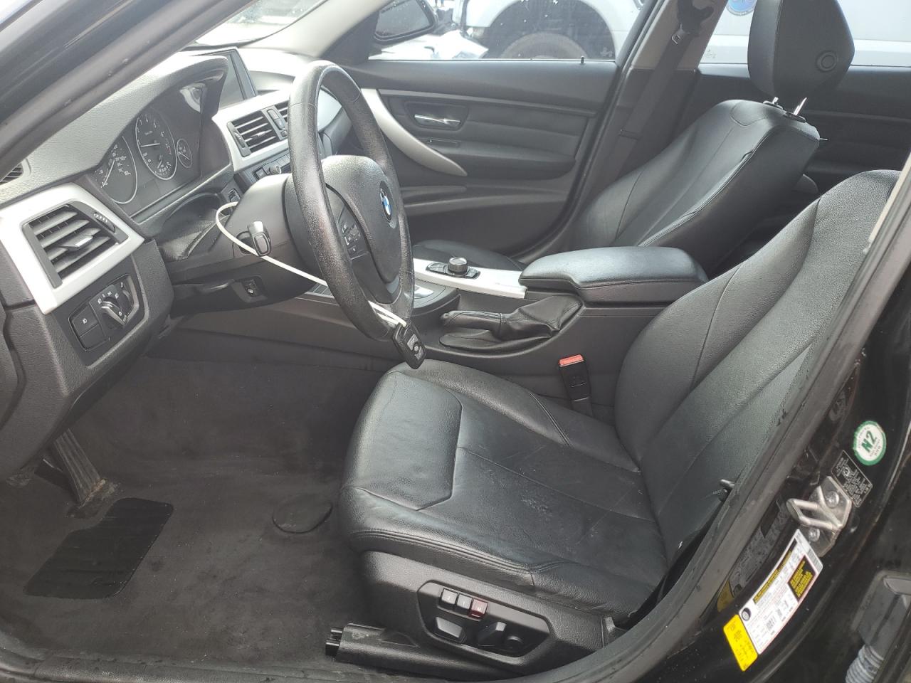 2013 BMW 328 I VIN: WBA3A5G59DNP19570 Lot: 82305735