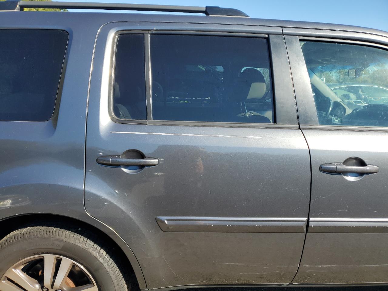 2010 Honda Pilot Exl VIN: 5FNYF4H69AB021935 Lot: 81441835