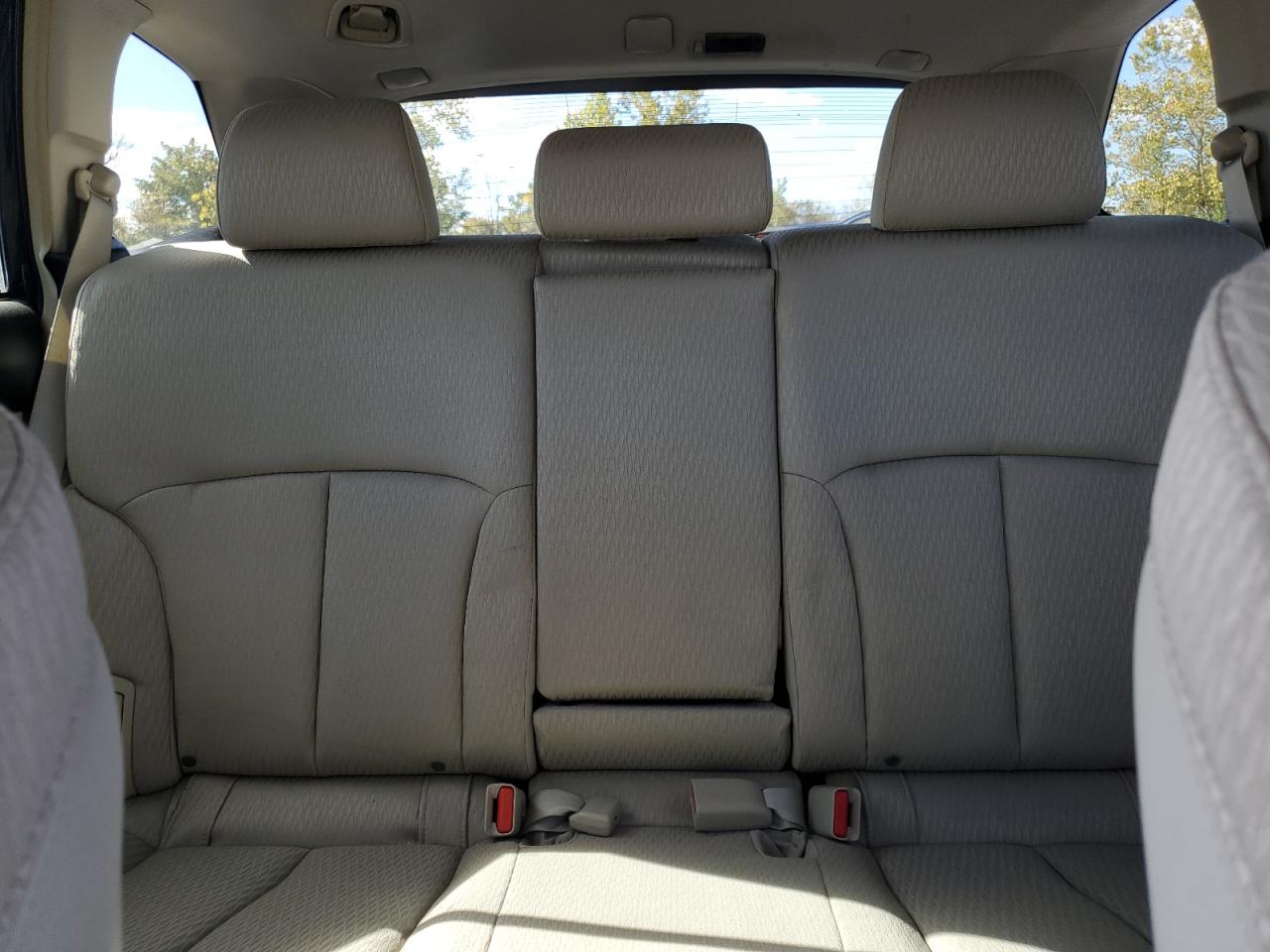 2012 Subaru Outback 2.5I Premium VIN: 4S4BRBCC6C3295443 Lot: 82351705