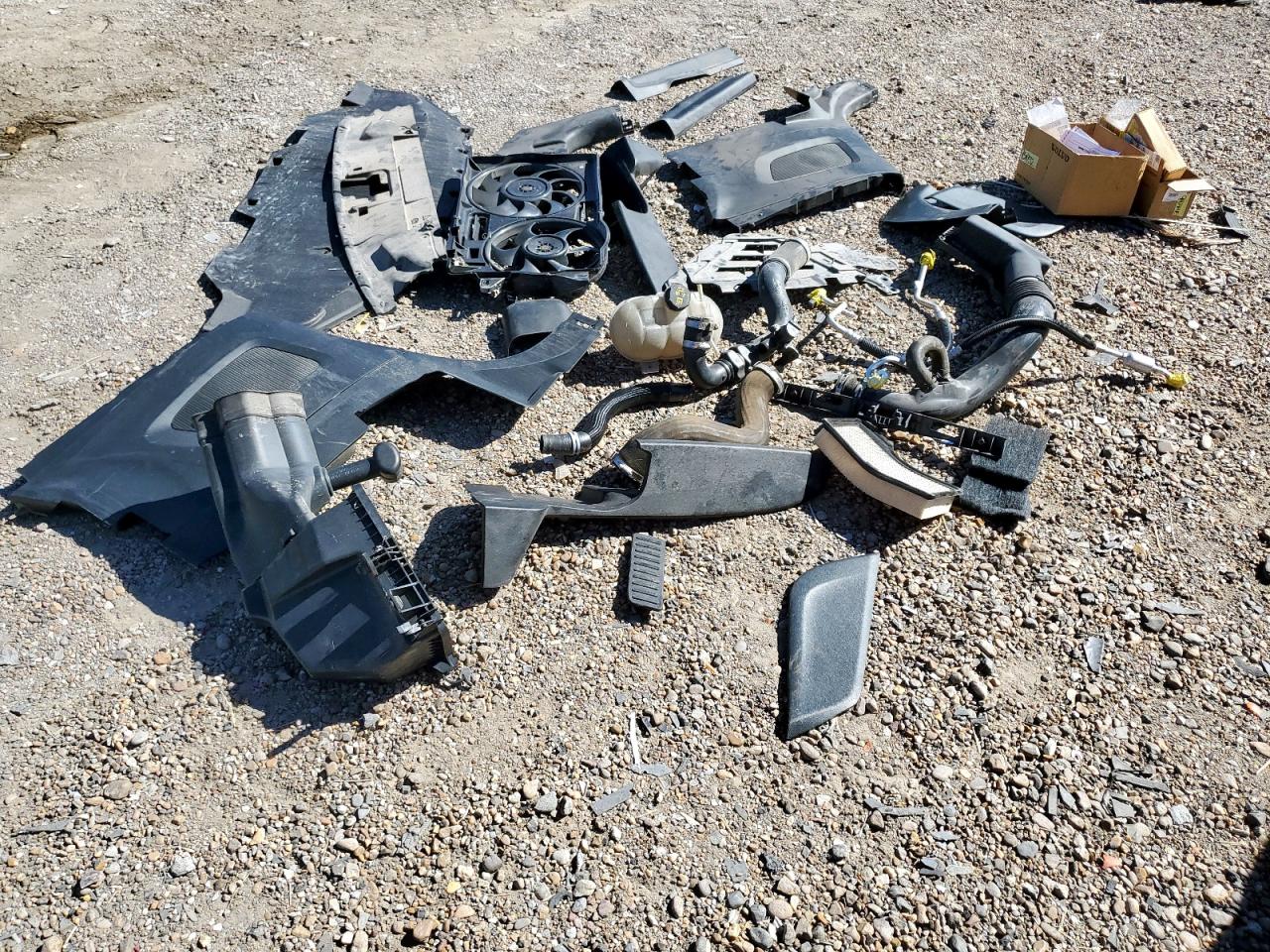 2022 Ford Mustang VIN: 1FATP8UH8N5103433 Lot: 90922385