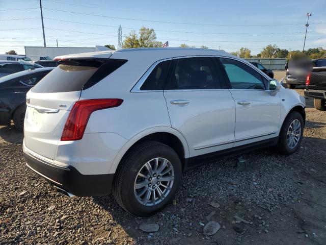  CADILLAC XT5 2019 Белы