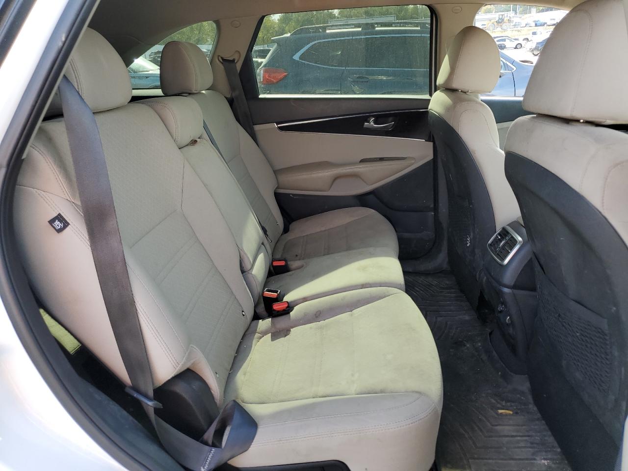 2019 Kia Sorento Lx VIN: 5XYPG4A53KG491673 Lot: 87029445