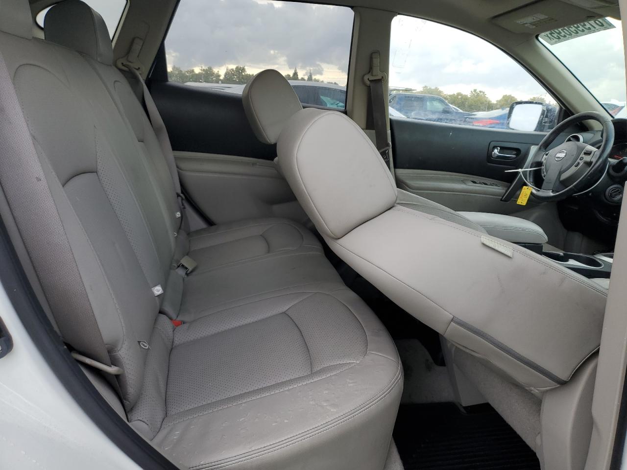 2011 Nissan Rogue S VIN: JN8AS5MT7BW179139 Lot: 81995695