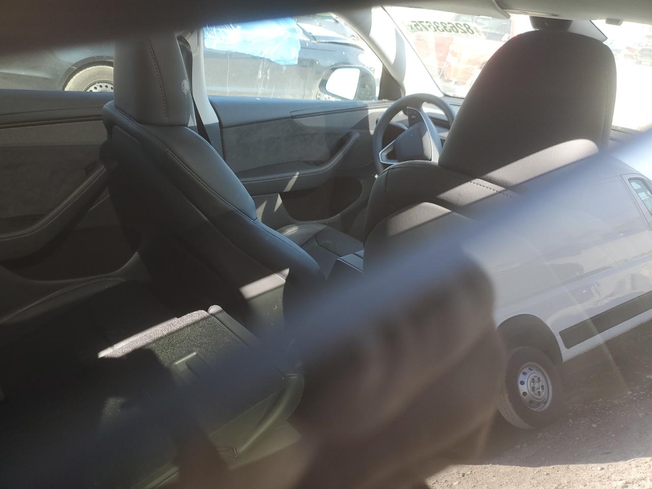 2026 Tesla Model Y VIN: 7SAYGDEE1TF341717 Lot: 82633675