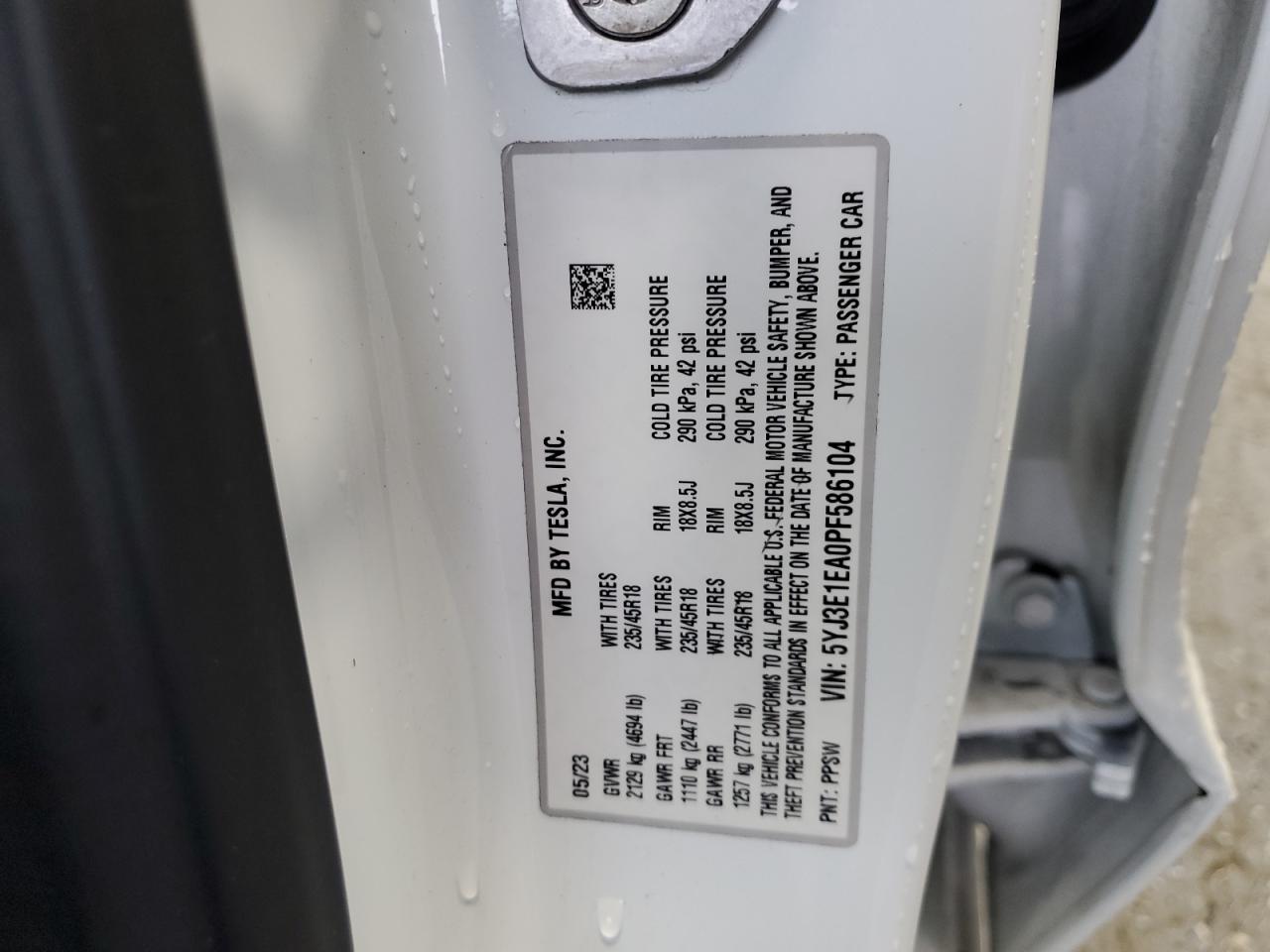 2023 Tesla Model 3 VIN: 5YJ3E1EA0PF586104 Lot: 82730695