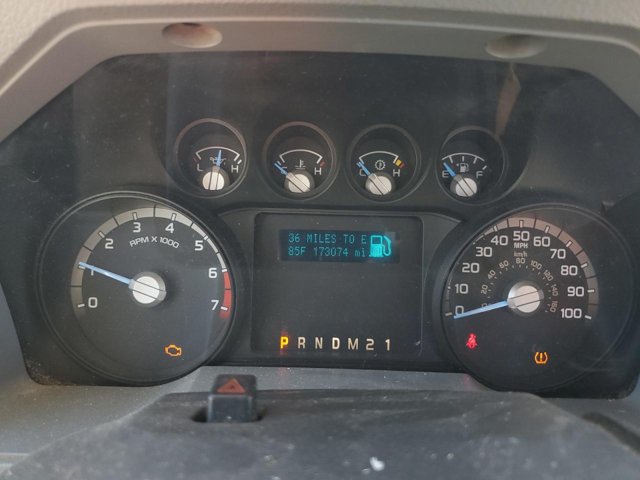 2011 Ford F250 Super Duty VIN: 1FTBF2A60BEA31213 Lot: 82340175