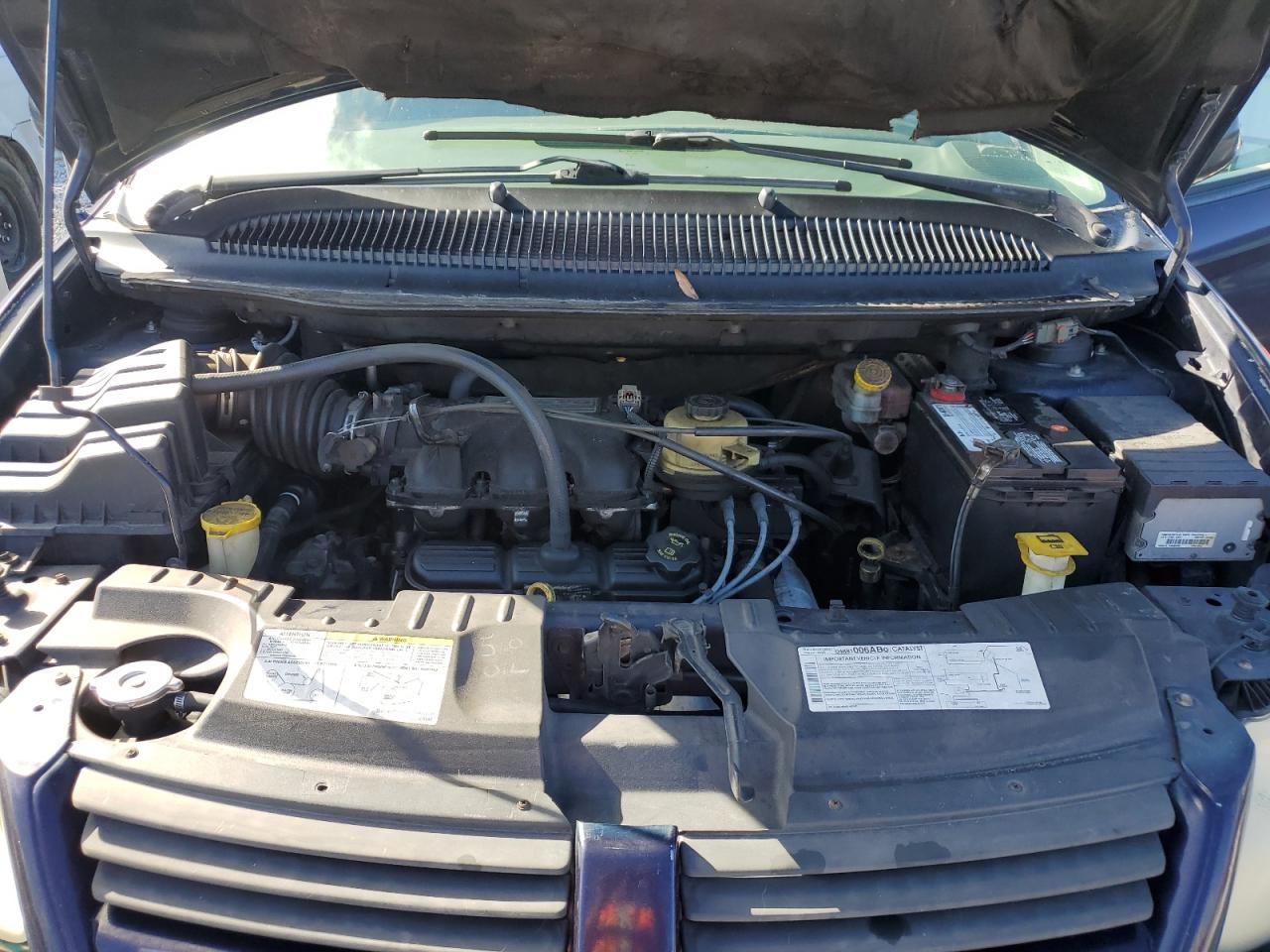 2005 Dodge Grand Caravan Sxt VIN: 2D4GP44L15R220687 Lot: 85276095