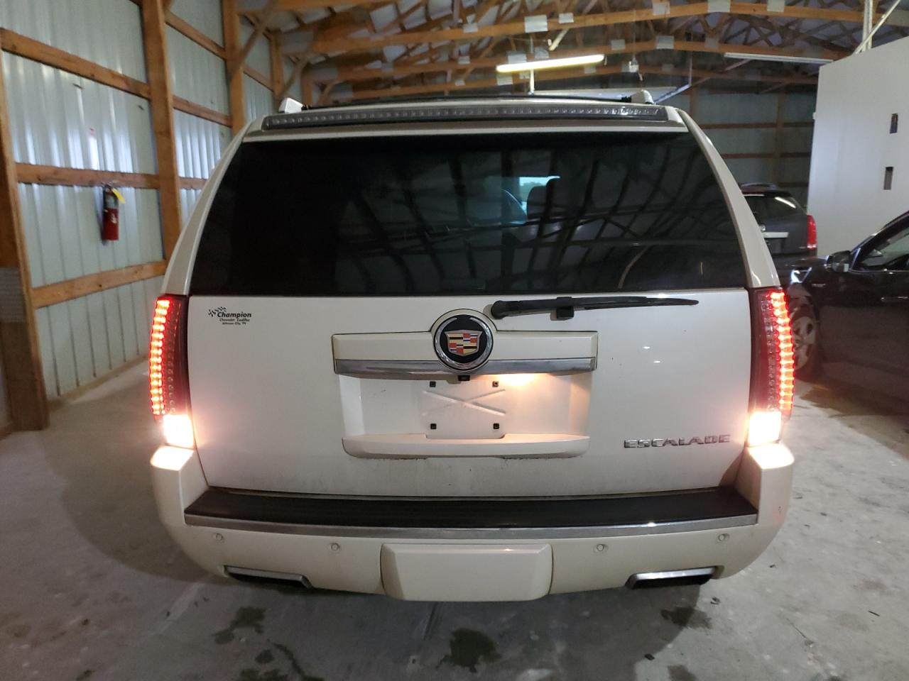 2014 Cadillac Escalade Premium VIN: 1GYS4CEF6ER228769 Lot: 90359335