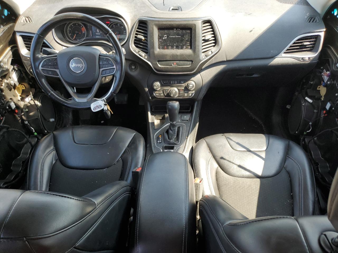 2019 Jeep Cherokee Latitude Plus VIN: 1C4PJLLB0KD132682 Lot: 82230285