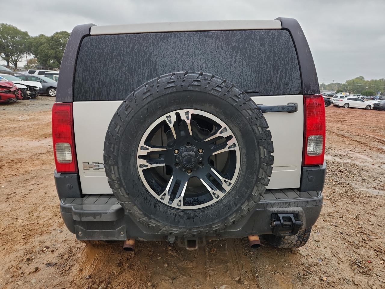 2007 Hummer H3 VIN: 5GTDN13E978133358 Lot: 89815665