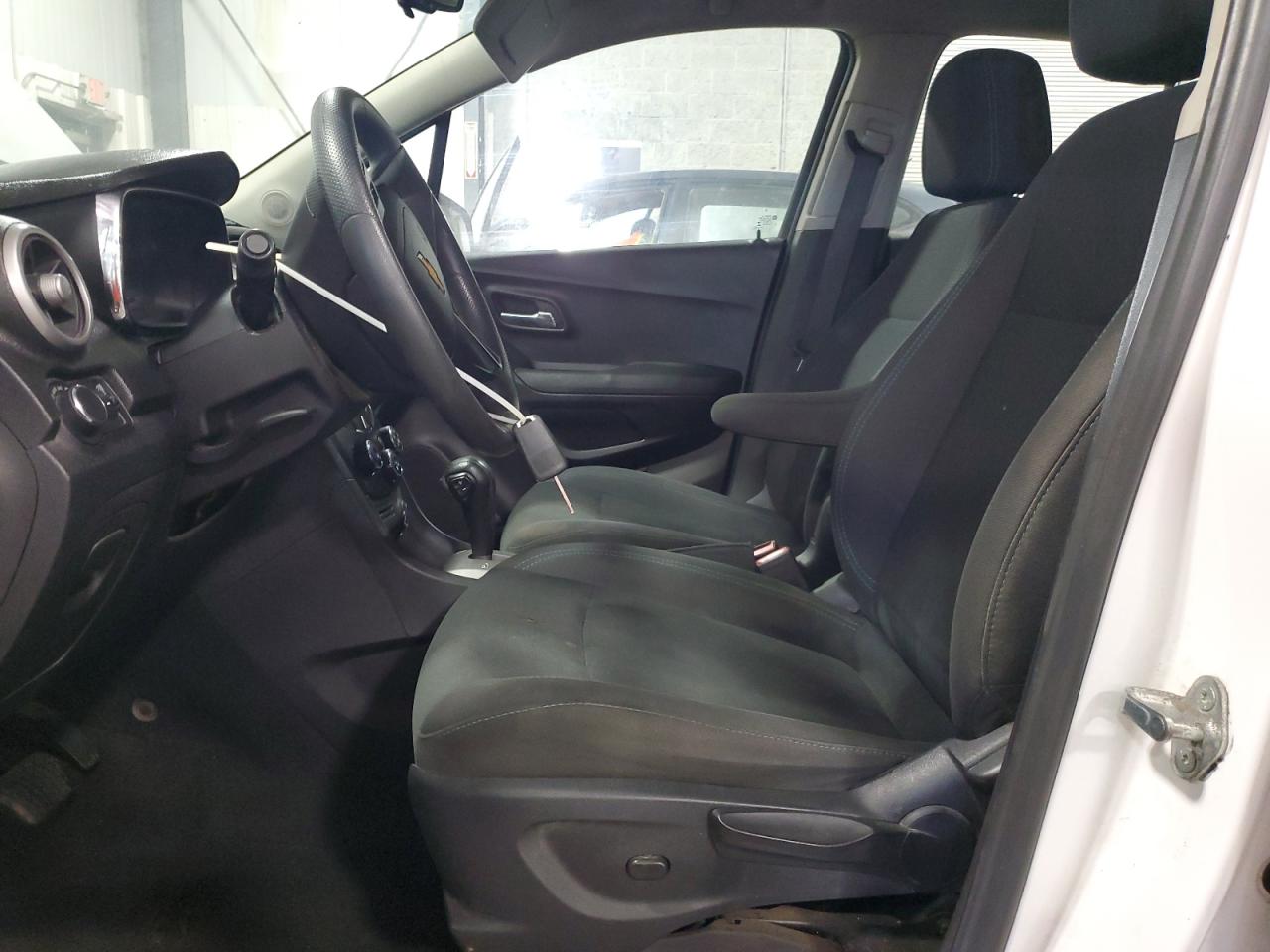 2016 Chevrolet Trax Ls VIN: 3GNCJKSB2GL273093 Lot: 83965885