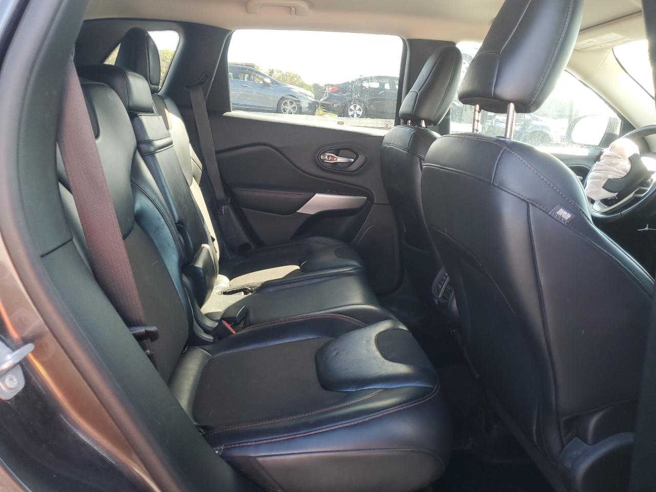 2017 Jeep Cherokee Trailhawk VIN: 1C4PJMBS9HW621358 Lot: 85758475