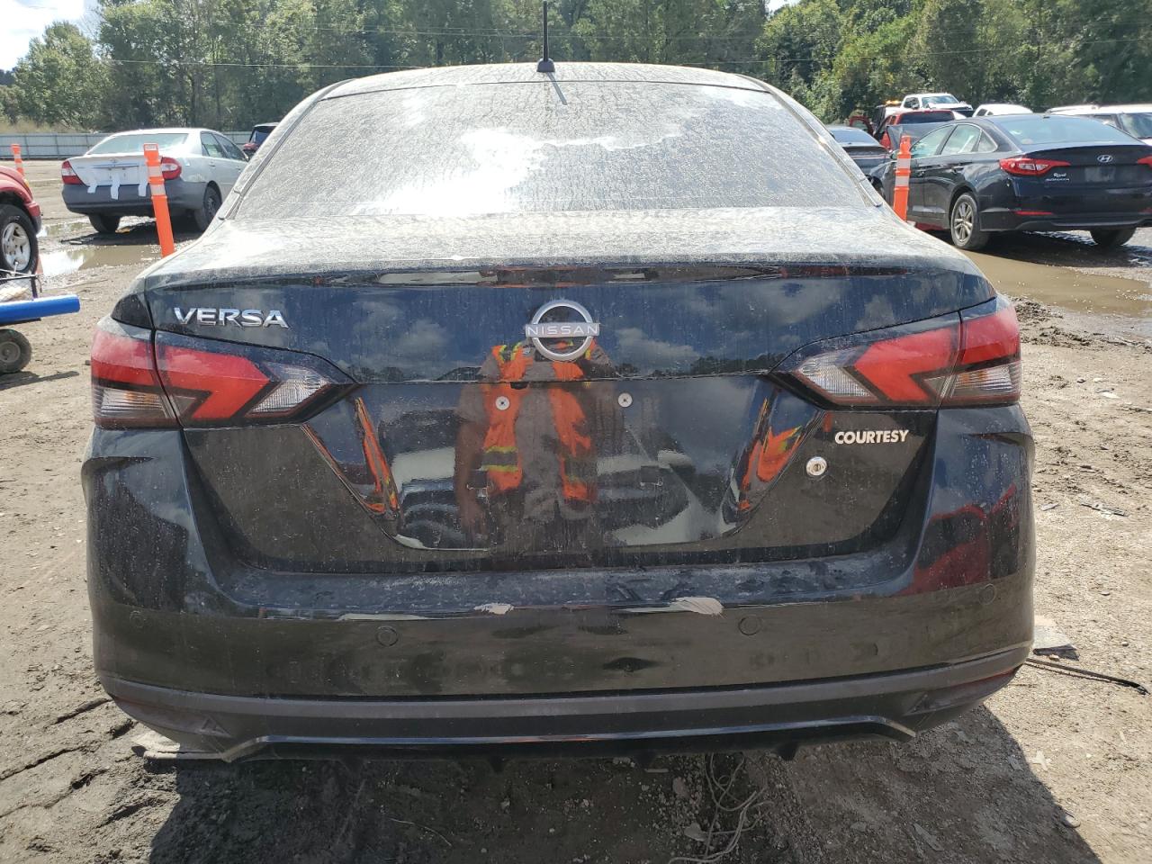 2024 Nissan Versa S VIN: 3N1CN8DV5RL921345 Lot: 82005025