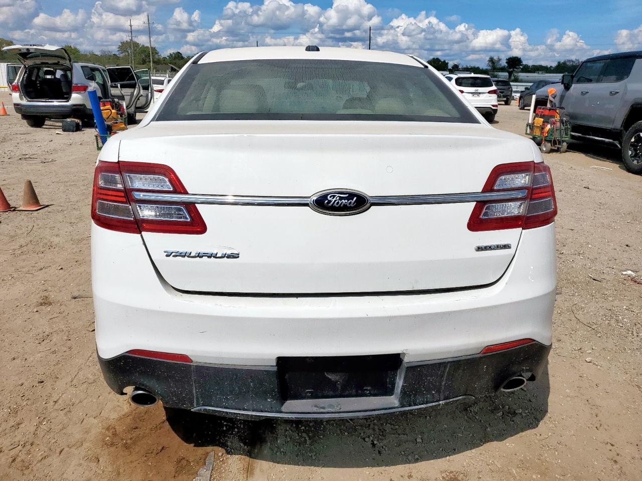 2014 Ford Taurus Se VIN: 1FAHP2D81EG149242 Lot: 82251505