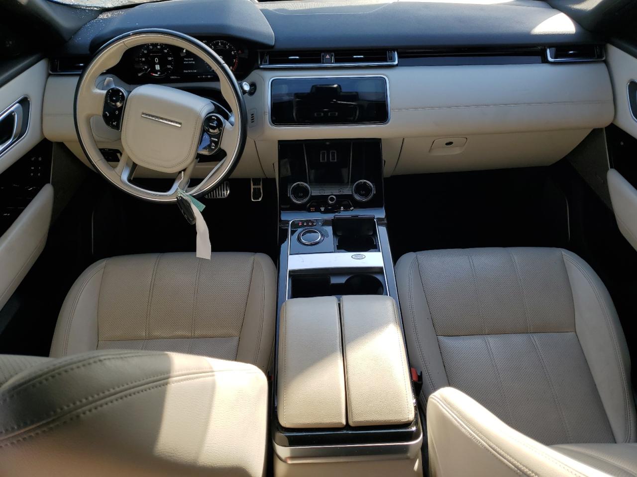 2019 Land Rover Range Rover Velar R-Dynamic Se VIN: SALYL2EX2KA793531 Lot: 85932105