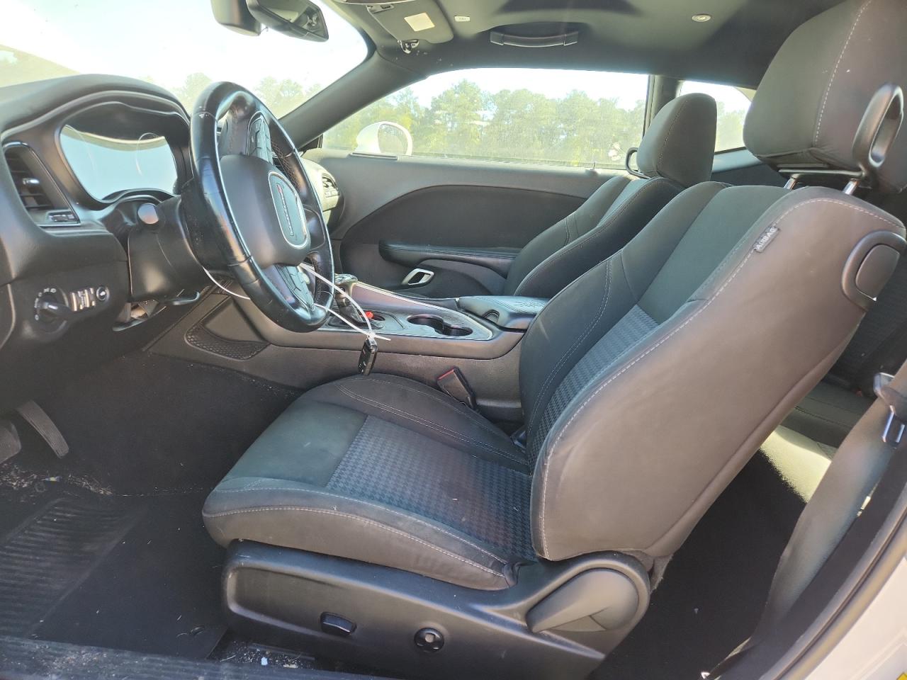 2020 Dodge Challenger Sxt VIN: 2C3CDZAG0LH104333 Lot: 81990335