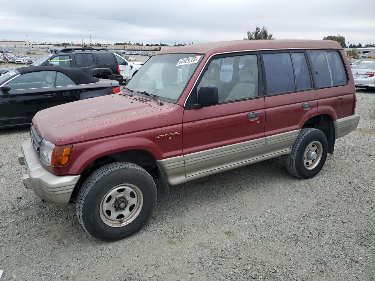 MITSUBISHI MONTERO 1996. Lot# 84929225. VIN JA4MR41H6TJ002363. Photo 1