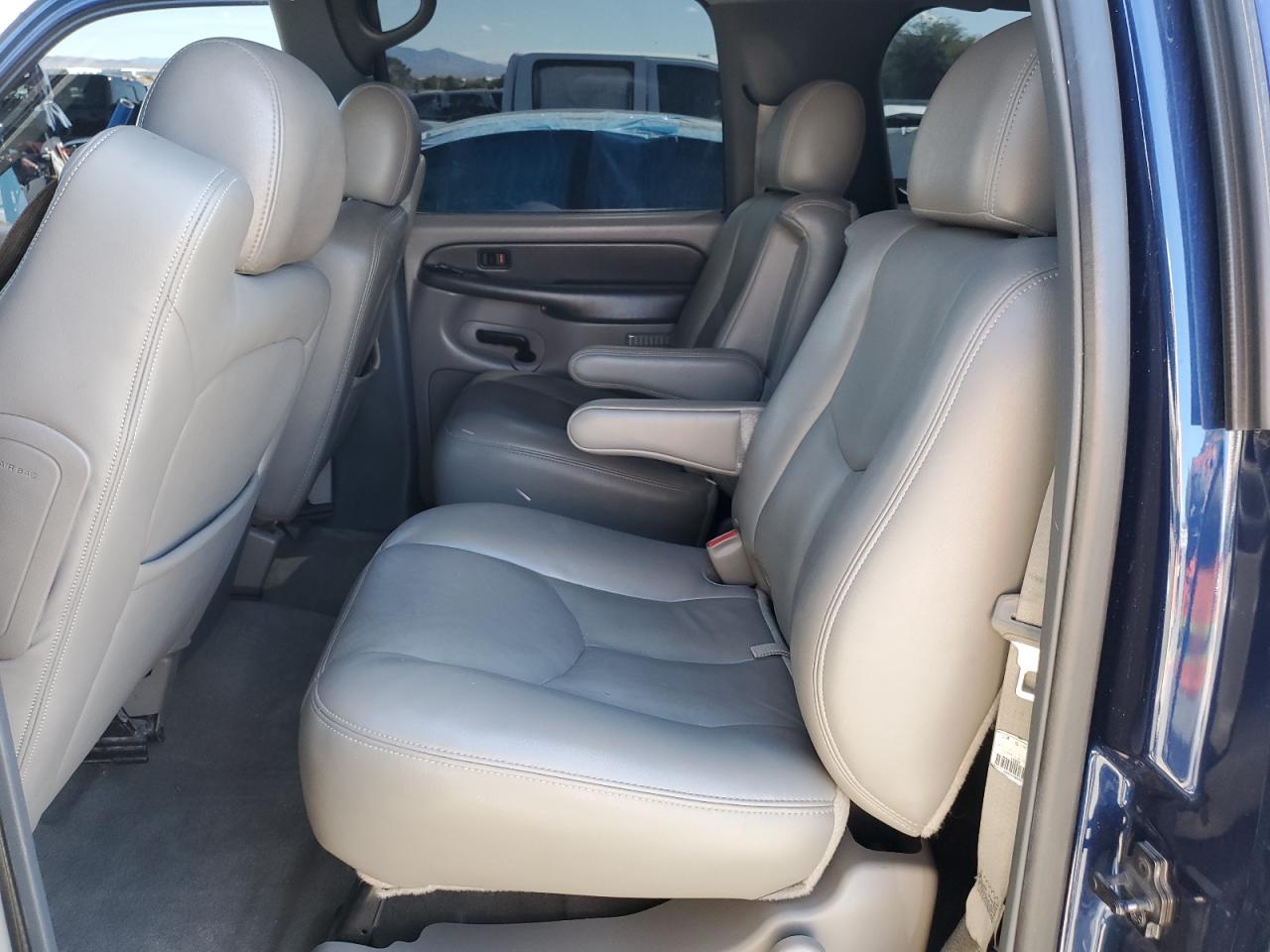 2003 GMC Yukon Xl C1500 VIN: 1GKEC16T43J113540 Lot: 86872845