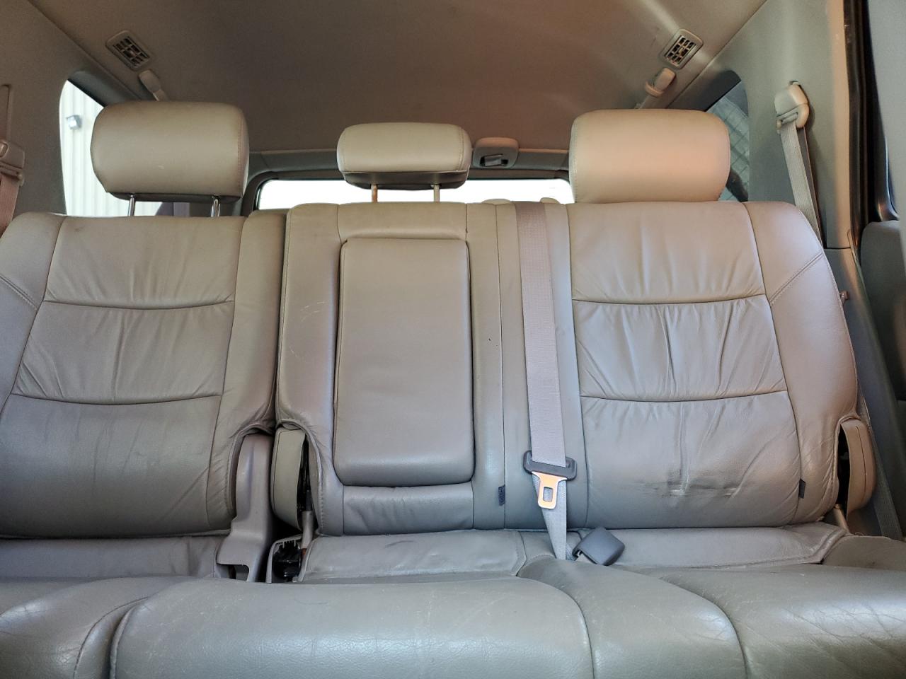2001 Toyota Sequoia Limited VIN: 5TDBT48A31S004580 Lot: 86542045