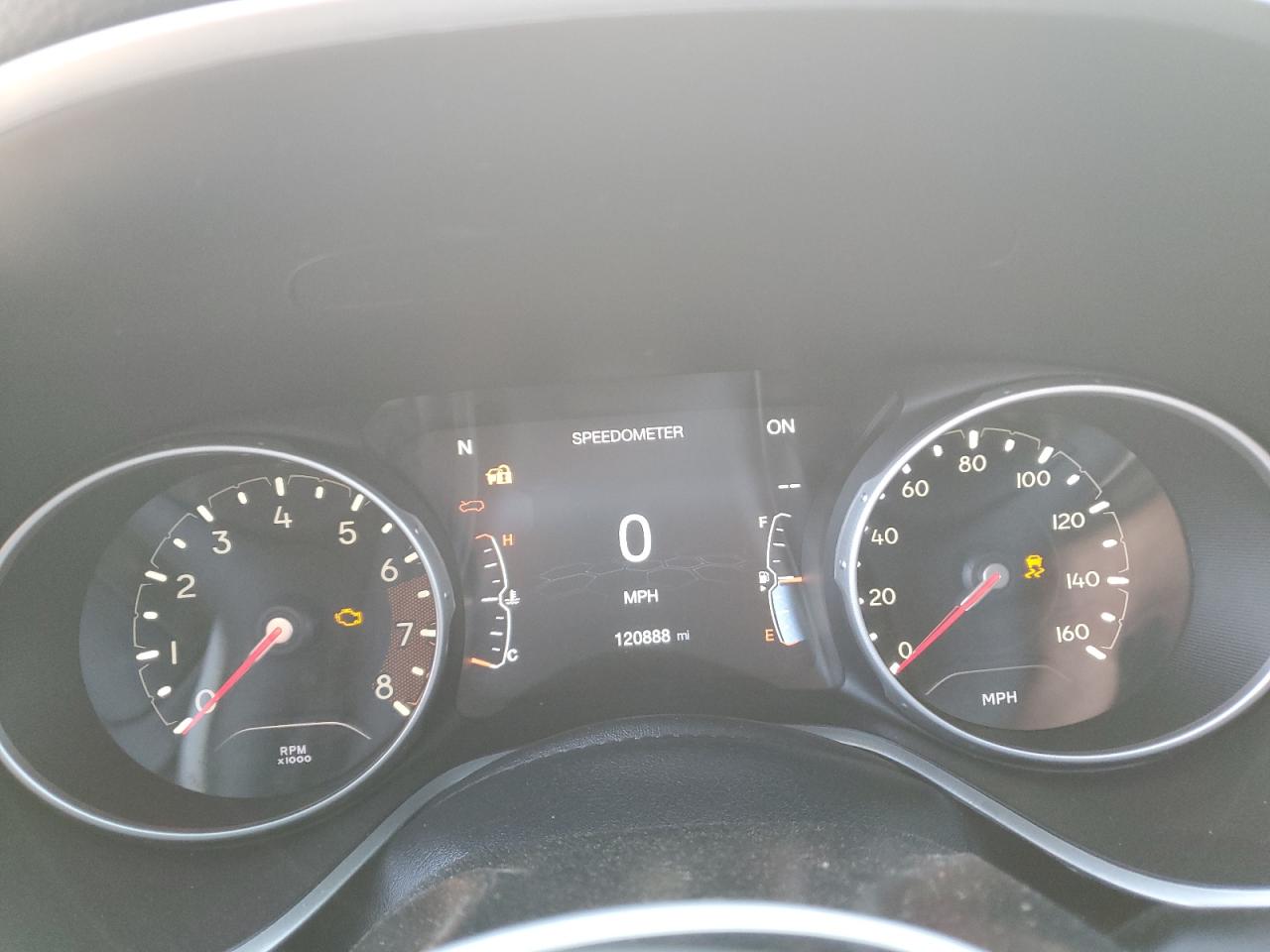 2018 Jeep Compass Latitude VIN: 3C4NJDBBXJT433614 Lot: 82547995