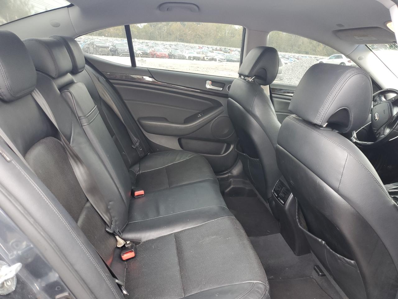 2014 Kia Cadenza Premium VIN: KNALN4D72E5142077 Lot: 87441335