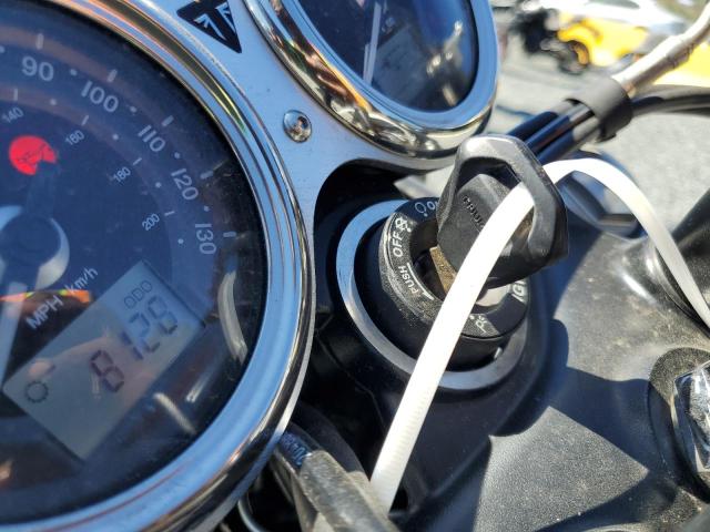 2017 TRIUMPH MOTORCYCLE BONNEVILLE T100  