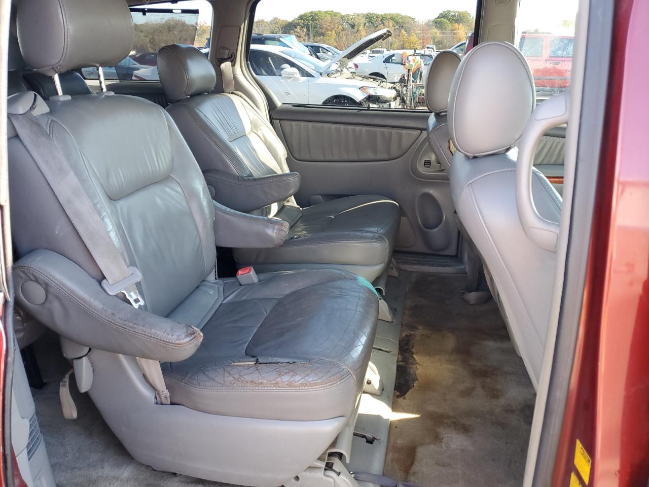 2008 Toyota Sienna Xle VIN: 5TDBK22C18S009806 Lot: 89820415