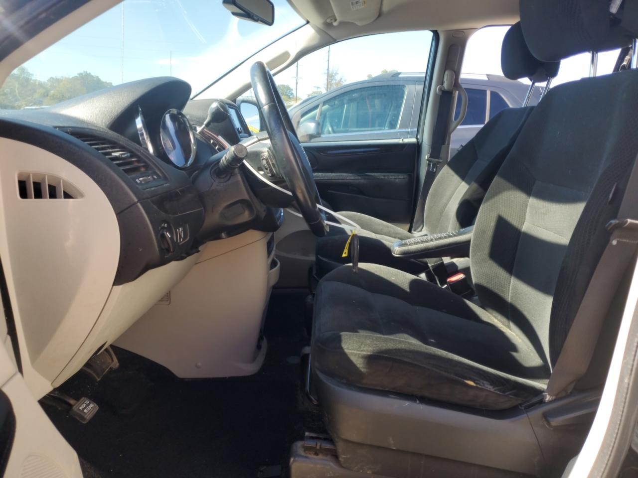 2017 Dodge Grand Caravan Se VIN: 2C4RDGBG8HR563104 Lot: 84739415