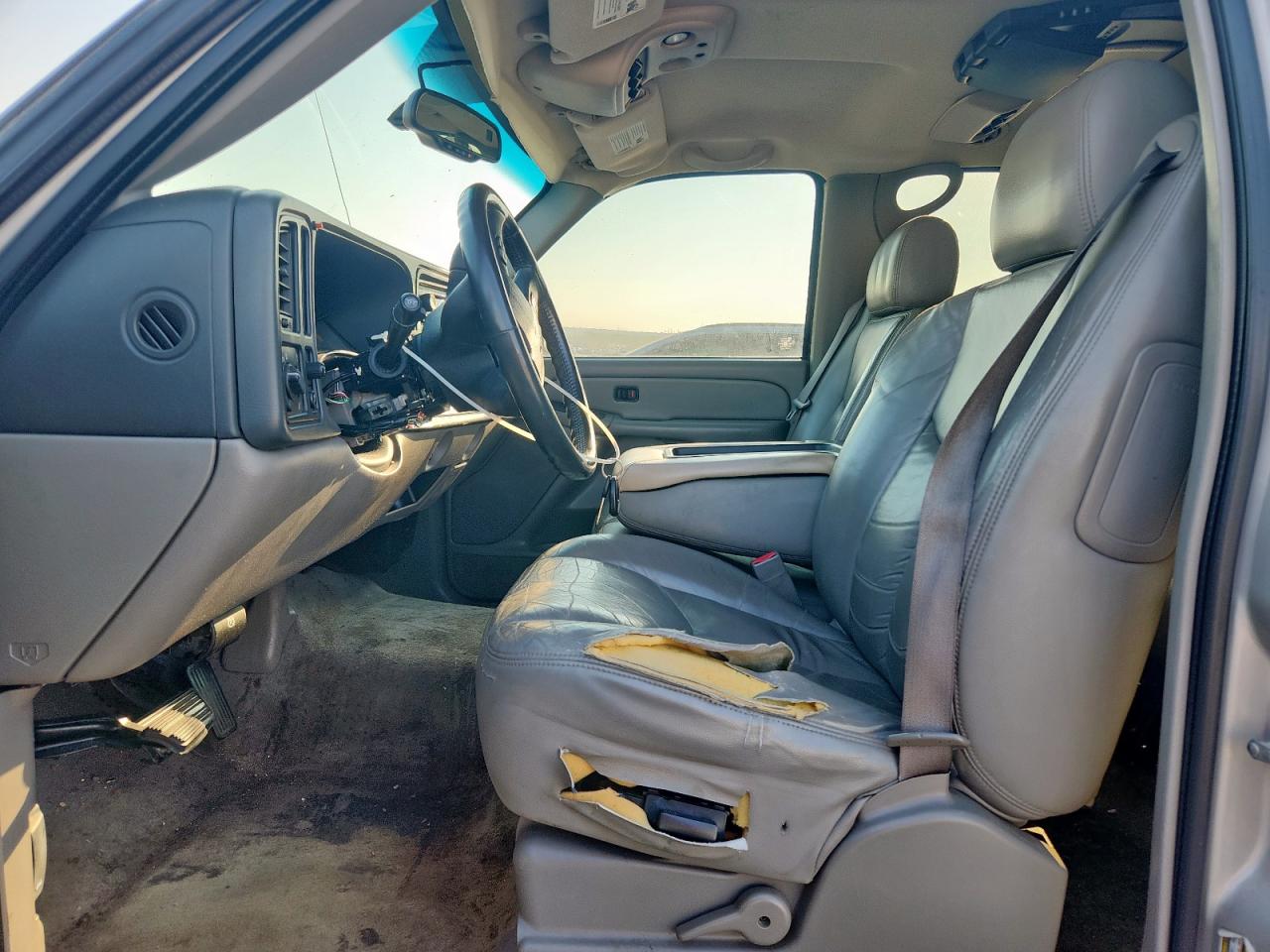 2004 GMC Yukon VIN: 1GKEC13Z54R237084 Lot: 81972575