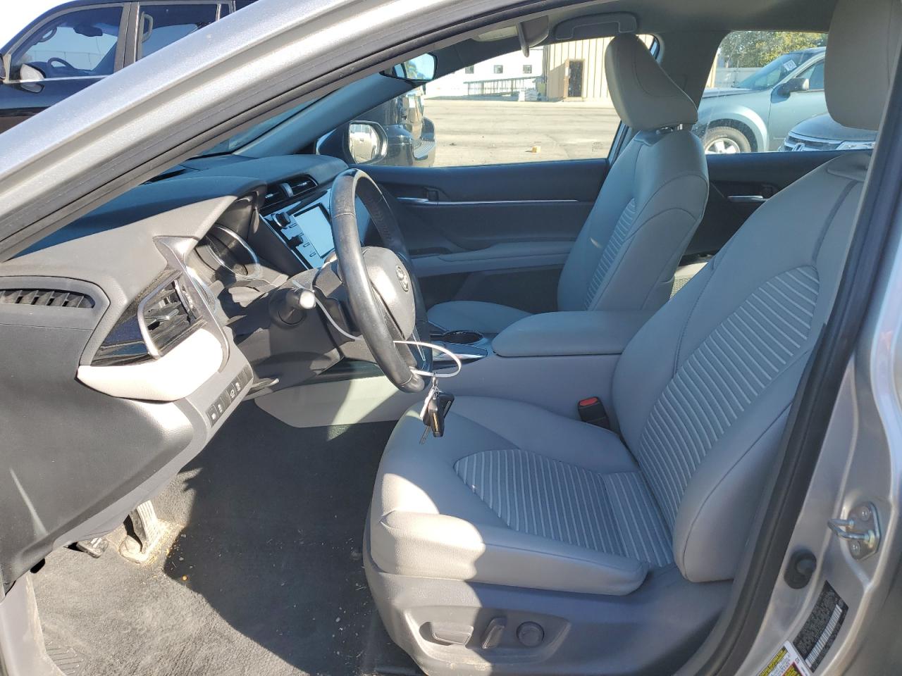 2019 Toyota Camry L VIN: 4T1B11HKXKU299554 Lot: 82366205