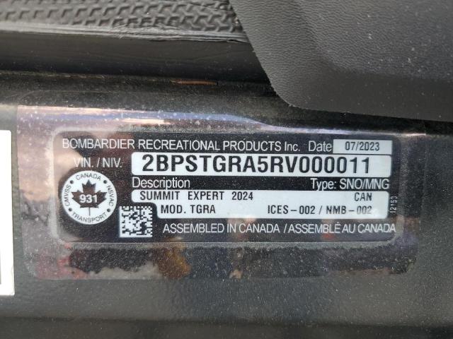 2024 SKIDOO SUMMIT X  