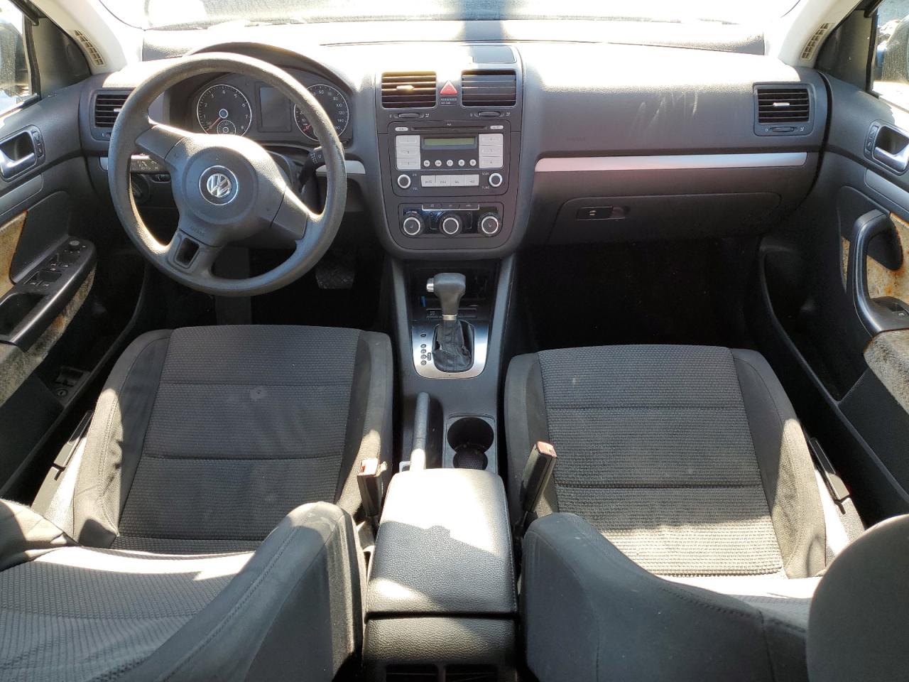 2010 Volkswagen Jetta S VIN: 3VWJX7AJ9AM041402 Lot: 84026065