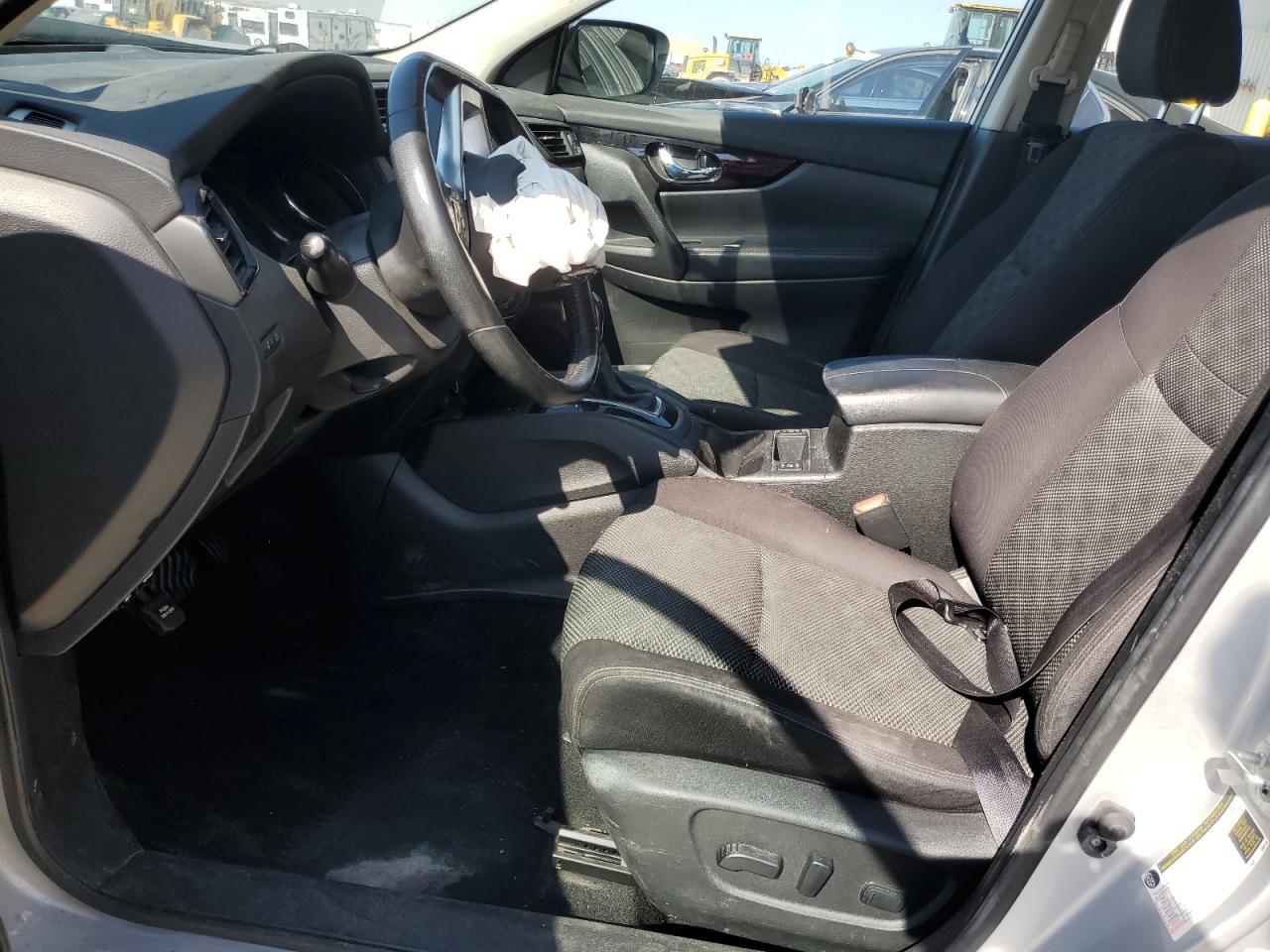 2017 Nissan Rogue Sport S VIN: JN1BJ1CR8HW134126 Lot: 85767135