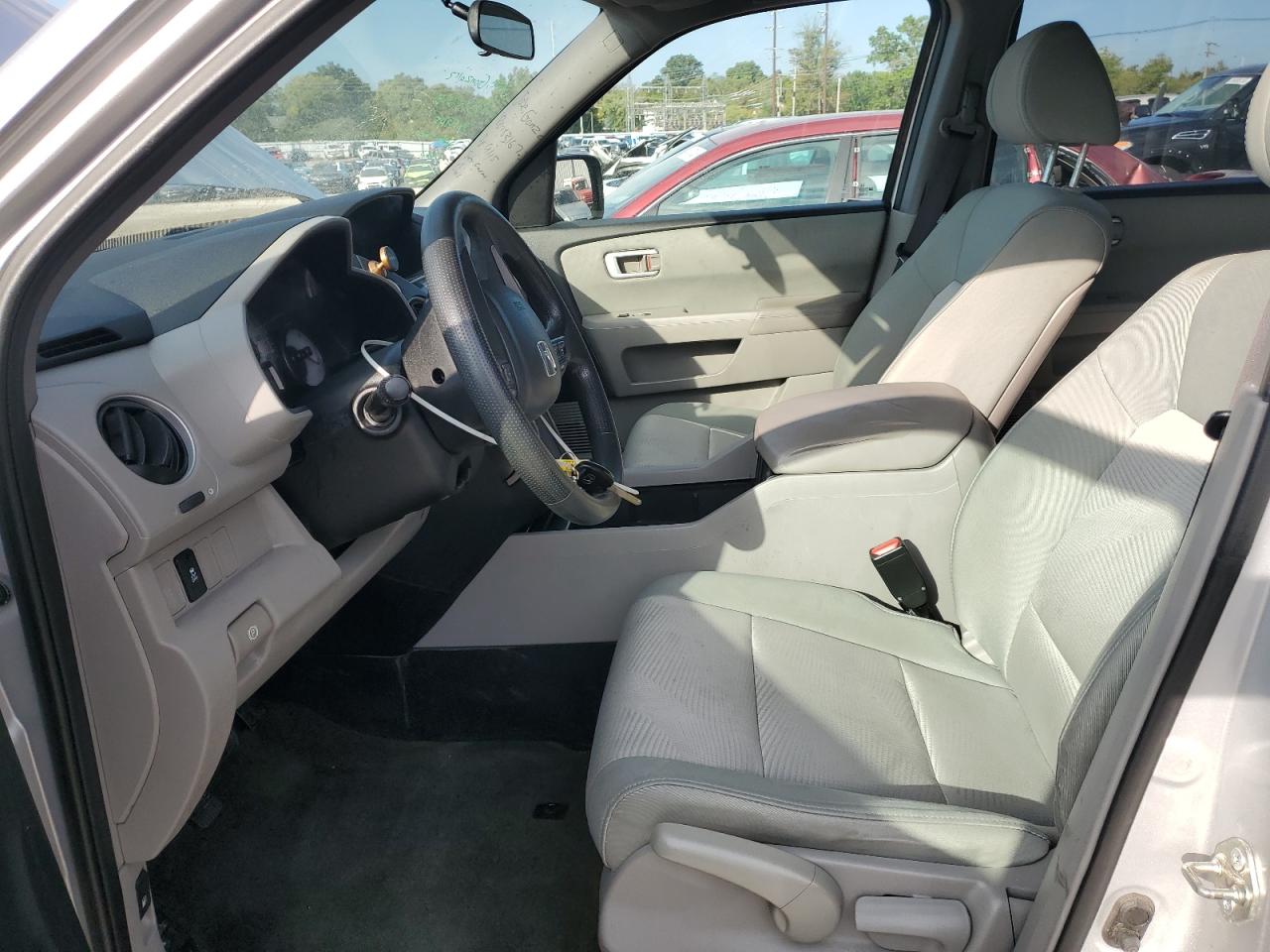 2015 Honda Pilot Lx VIN: 5FNYF4H26FB024344 Lot: 84016475