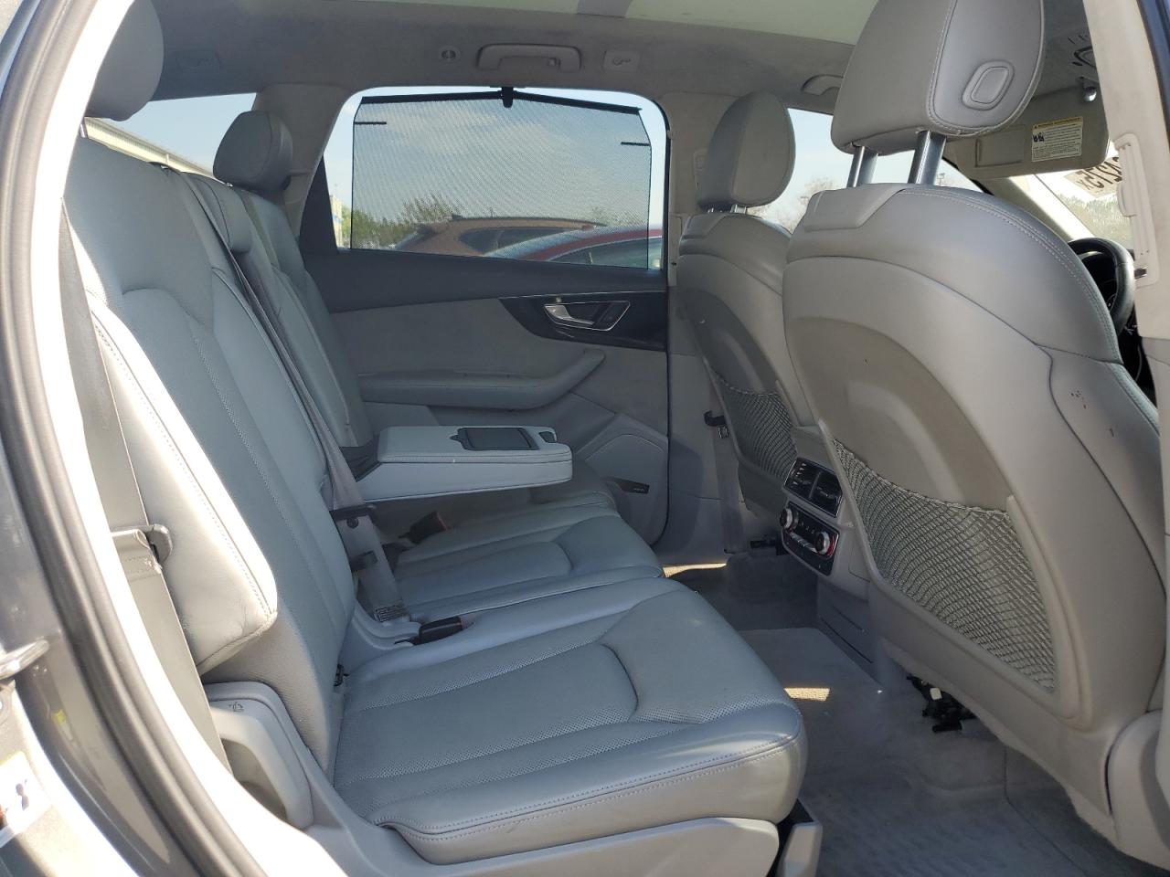 2017 Audi Q7 Prestige VIN: WA1VABF7XHD007734 Lot: 84964275