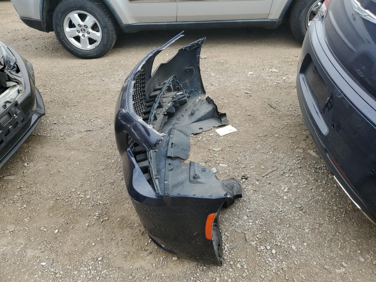 2015 Chrysler 300 S VIN: 2C3CCABG8FH832960 Lot: 82409305