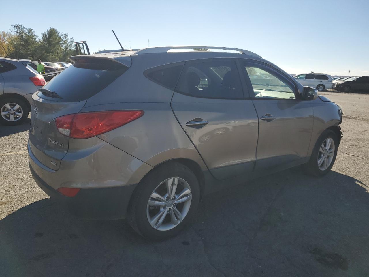 KM8JUCAC0DU710190 2013 Hyundai Tucson Gls 2013 Hyundai Tucson Gls VIN: KM8JUCAC0DU710190 Lot: 90093875